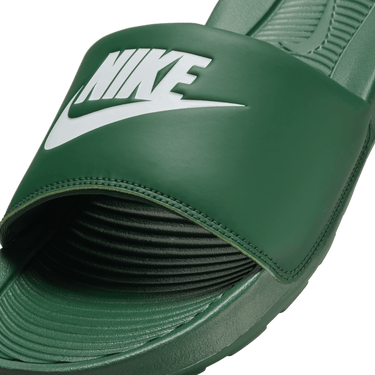 NIKE VICTORI ONE MEN'S SLIDES