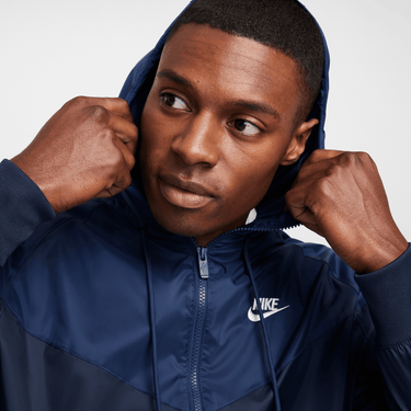 NIKE SPORTSWEAR WINDRUNNER MEN'S HOODED JACKET