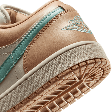 AIR JORDAN 1 LOW WOMEN'S SHOES