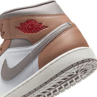 AIR JORDAN 1 MID MEN'S SHOES