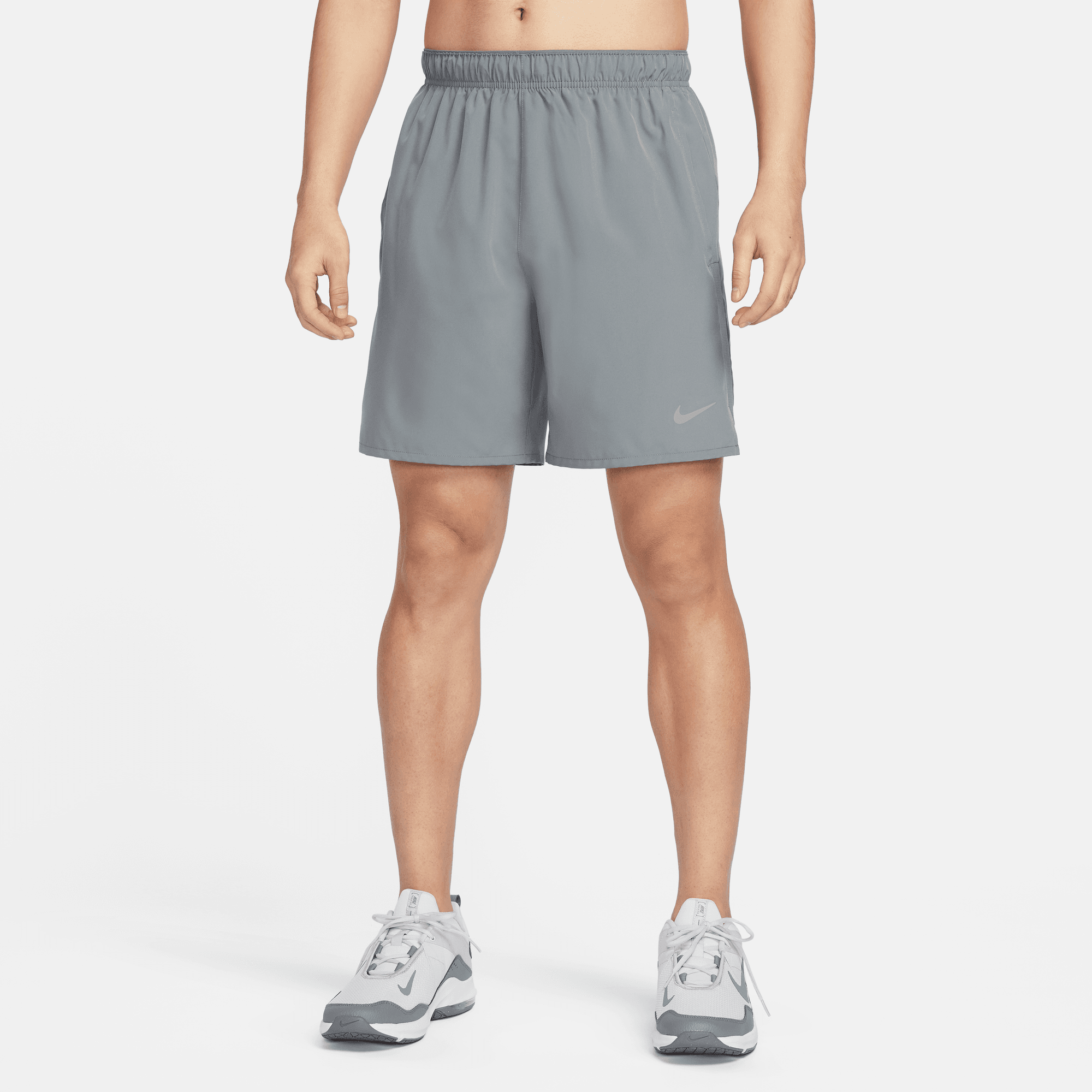 NIKE DRI-FIT CHALLENGER MEN'S 7" UNLINED VERSATILE SHORTS