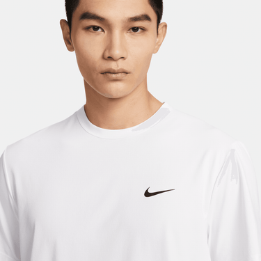NIKE DRI-FIT UV HYVERSE MEN'S SHORT-SLEEVE FITNESS TOP