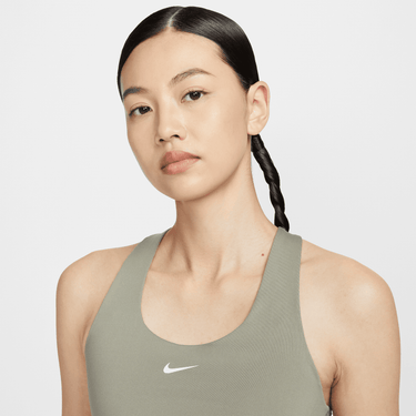 NIKE SWOOSH WOMEN'S MEDIUM-SUPPORT PADDED SPORTS BRA TANK