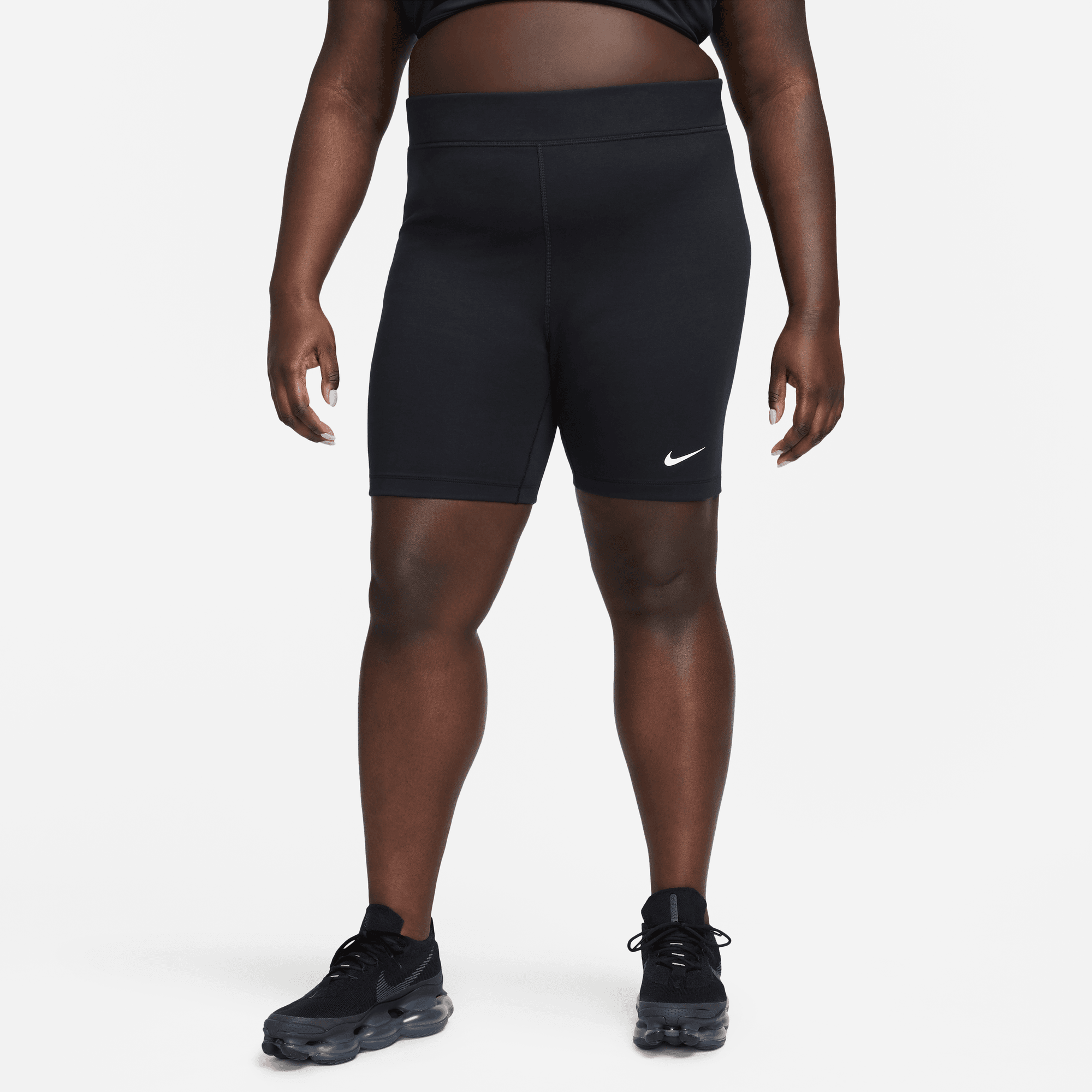 NIKE SPORTSWEAR CLASSIC WOMEN'S HIGH-WAISTED 8" BIKER SHORTS (PLUS SIZE)