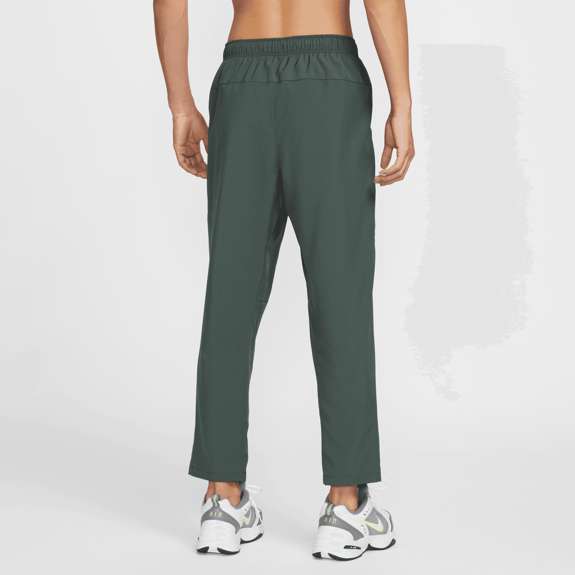 NIKE FORM MEN'S DRI-FIT OPEN-HEM VERSATILE PANTS