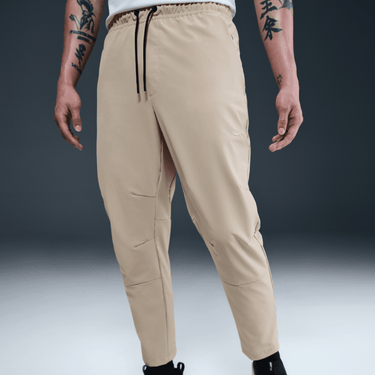NIKE UNLIMITED MEN'S DRI-FIT STRAIGHT LEG VERSATILE PANTS