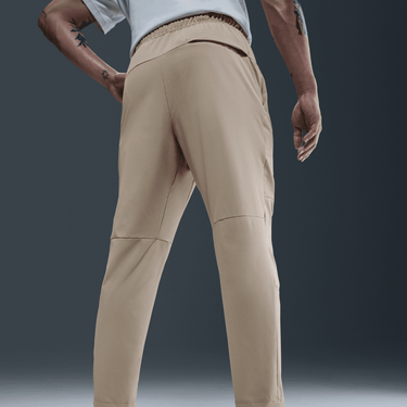 NIKE UNLIMITED MEN'S DRI-FIT STRAIGHT LEG VERSATILE PANTS