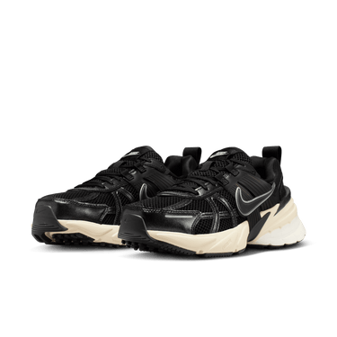 NIKE V2K RUN WOMEN'S SHOES