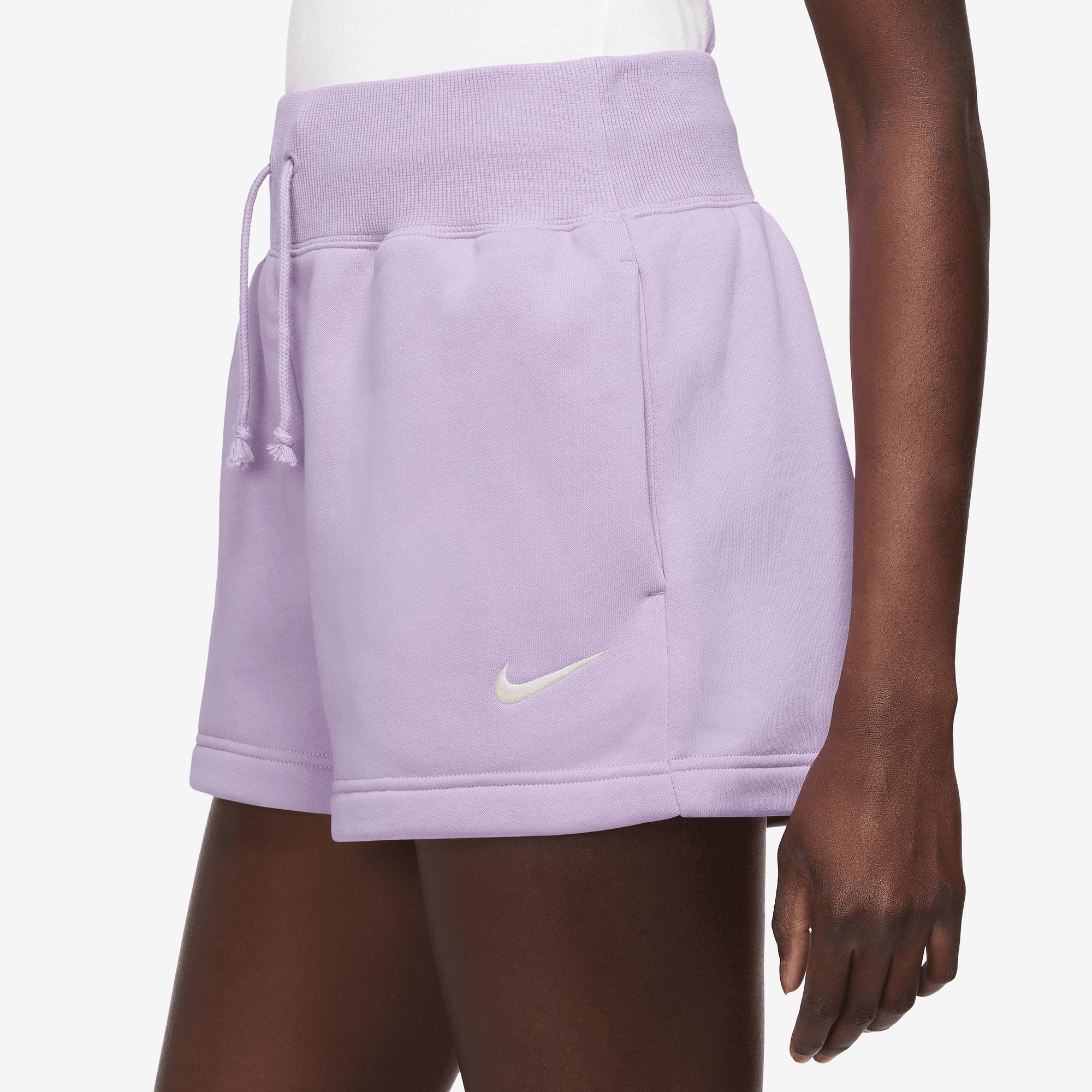 NIKE SPORTSWEAR PHOENIX FLEECE WOMEN'S HIGH-WAISTED SHORTS