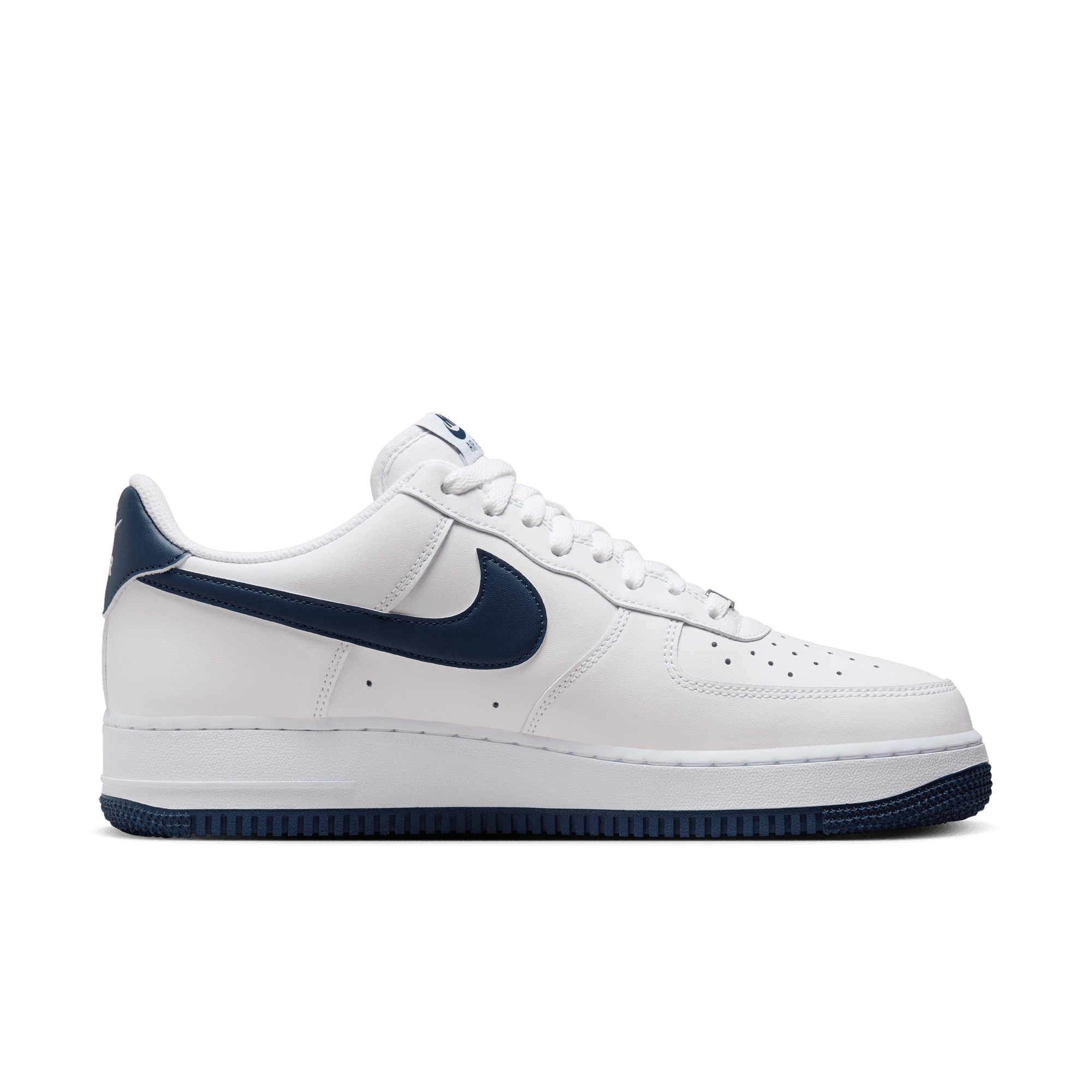 NIKE AIR FORCE 1 '07 MENS SHOES