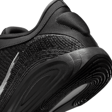 G.T. HUSTLE ACADEMY EP BASKETBALL SHOES