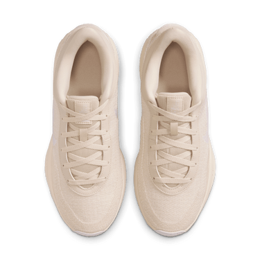 G.T. HUSTLE ACADEMY EP BASKETBALL SHOES