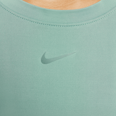 NIKE ONE CLASSIC WOMEN'S DRI-FIT SHORT-SLEEVE TO P