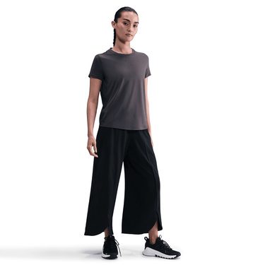 NIKE ONE CLASSIC WOMEN'S DRI-FIT SHORT-SLEEVE TOP