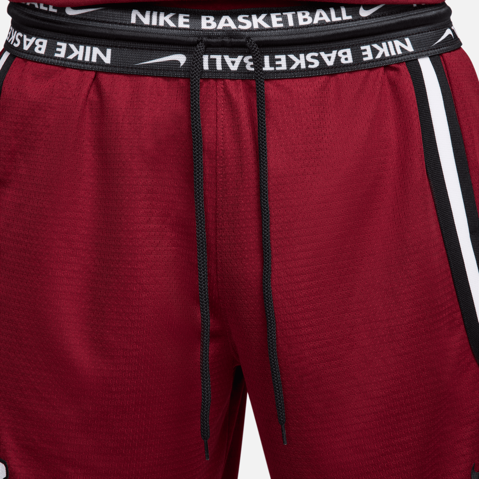 NIKE DNA CROSSOVER MEN'S DRI-FIT 8" BASKETBALL SHORTS