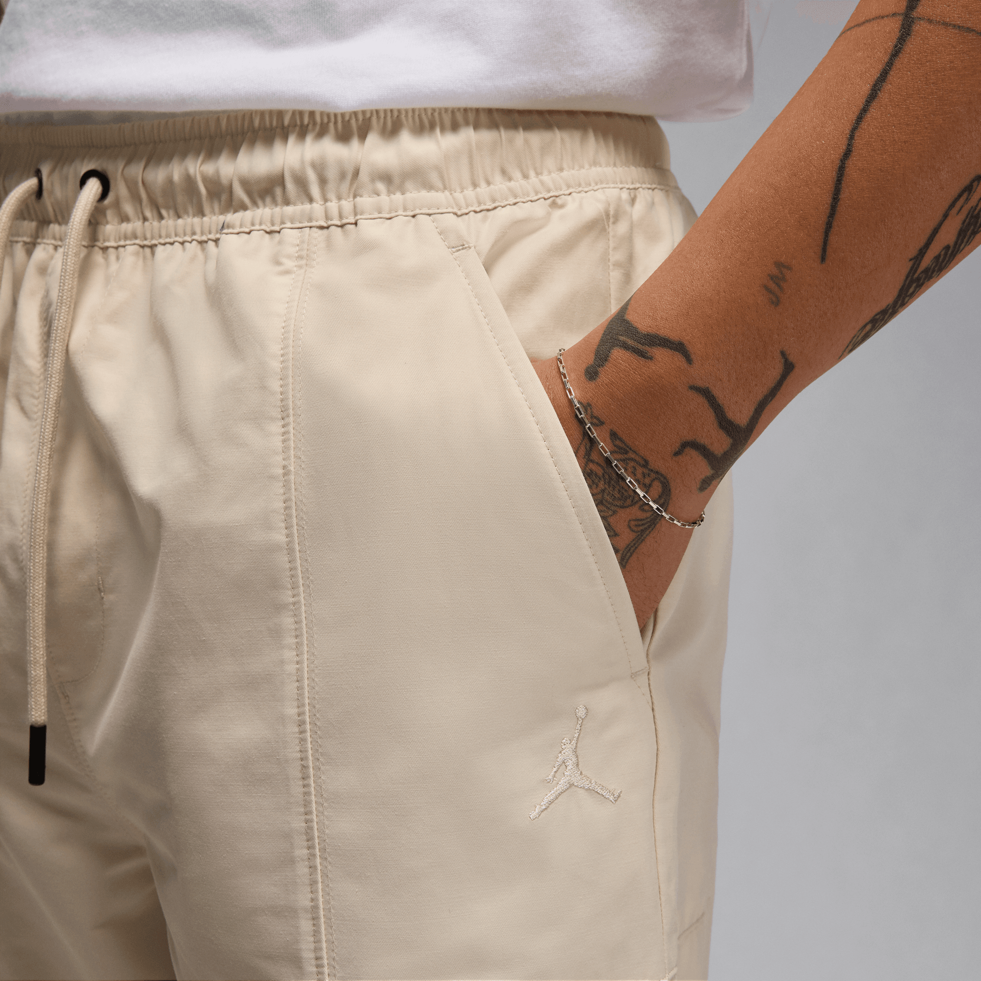 JORDAN ESSENTIALS MEN'S WOVEN PANTS