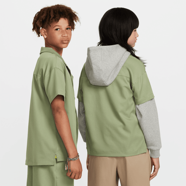 NIKE SB BIG KIDS' DRI-FIT BOWLING SHIRT