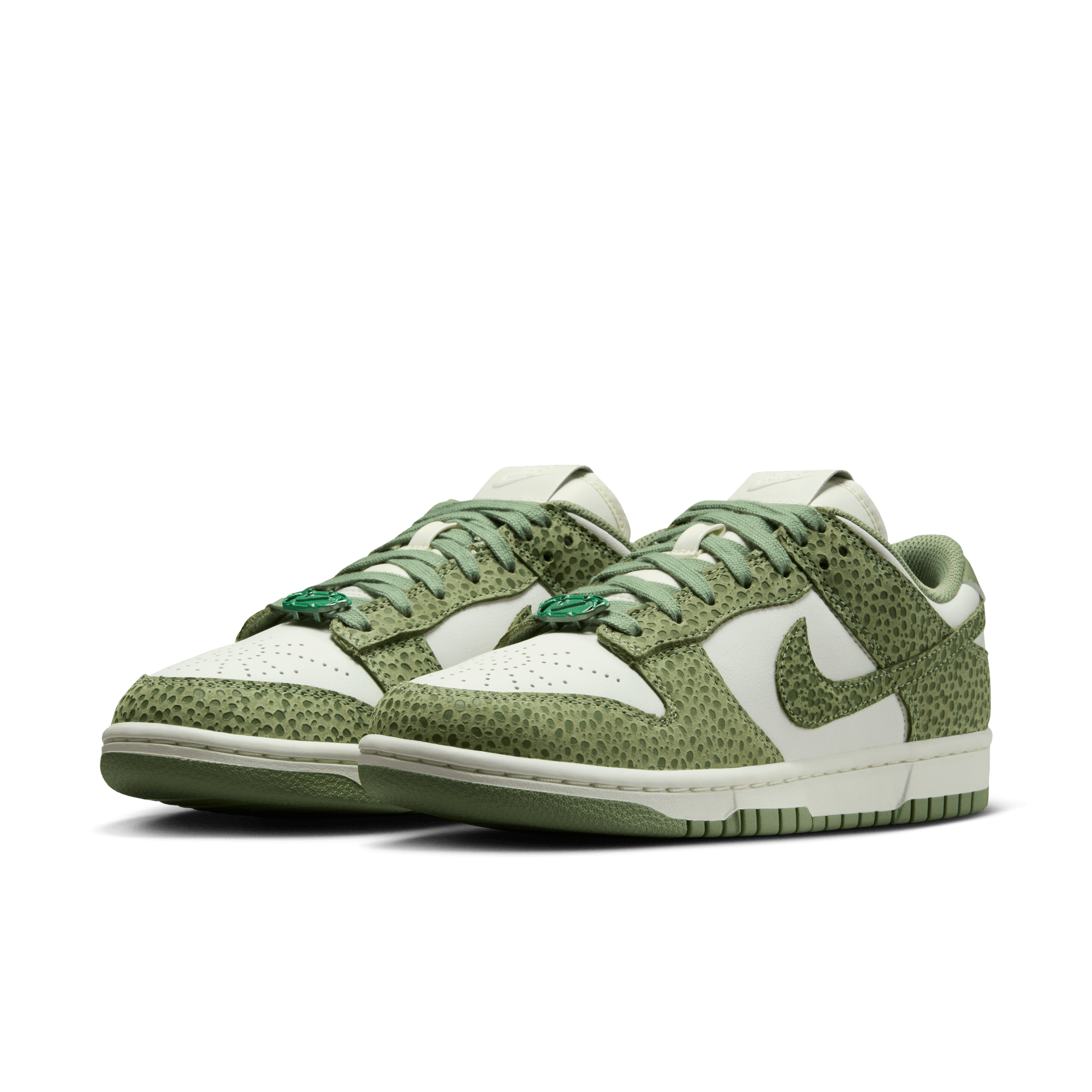 WOMEN'S NIKE DUNK LOW PRM