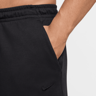 NIKE PRIMARY MEN'S DRI-FIT UV TAPERED VERSATILE PANTS