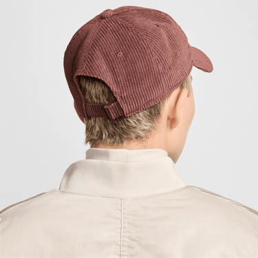 NIKE CLUB UNSTRUCTURED CORDUROY CAP