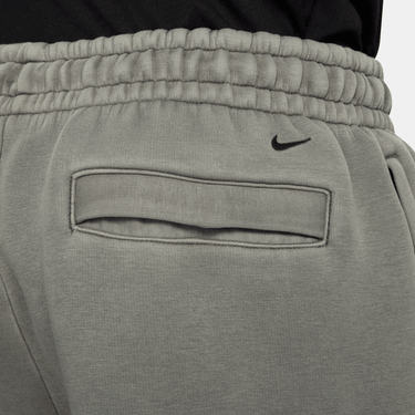 NIKE TECH MEN'S FLEECE SHORTS