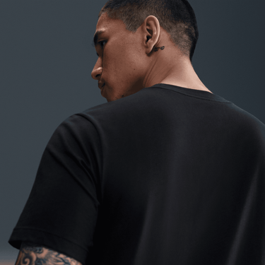 NIKE MEN'S FITNESS T-SHIRT