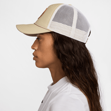 NIKE RISE STRUCTURED OUTDOOR TRUCKER CAP
