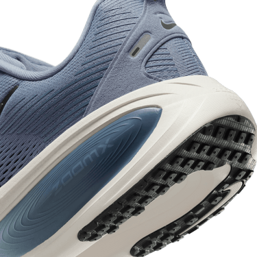NIKE VOMERO 18 MEN'S ROAD RUNNING SHOES