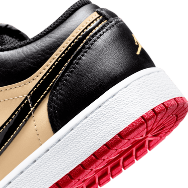 AIR JORDAN 1 LOW SE BIG KIDS' SHOES