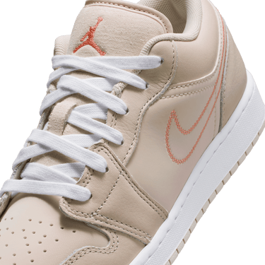AIR JORDAN 1 LOW SE BIG KIDS' SHOES