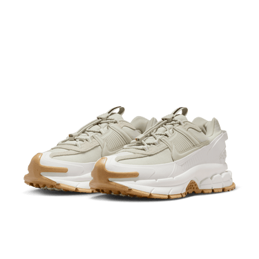 NIKE ZOOM VOMERO ROAM WOMEN'S WINTERIZED SHOES