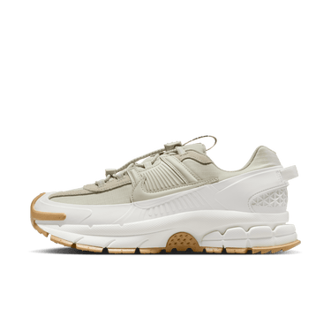 NIKE ZOOM VOMERO ROAM WOMEN'S WINTERIZED SHOES