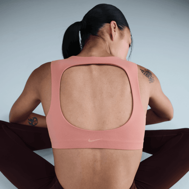 NIKE ZENVY WOMEN'S LIGHT-SUPPORT LIGHTLY LINED SPORTS BRA