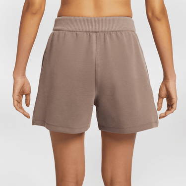 NIKE 24.7 IMPOSSIBLYSOFT WOMEN'S DRI-FIT MID-RISE LOOSE 4" SHORTS