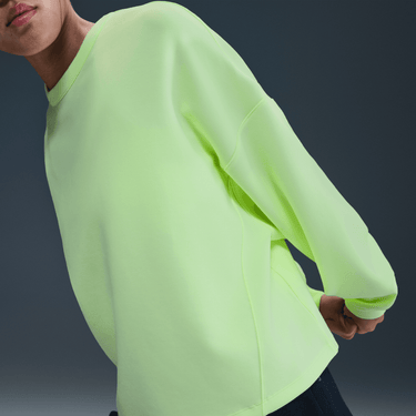 NIKE 24.7 IMPOSSIBLYSOFT WOMEN'S DRI-FIT OVERSIZED CREW-NECK TOP