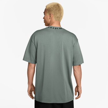 NIKE SPORTSWEAR T-SHIRT