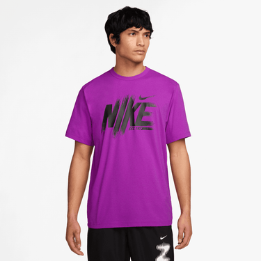 NIKE HYVERSE MEN'S DRI-FIT UV TRAININ G TOP