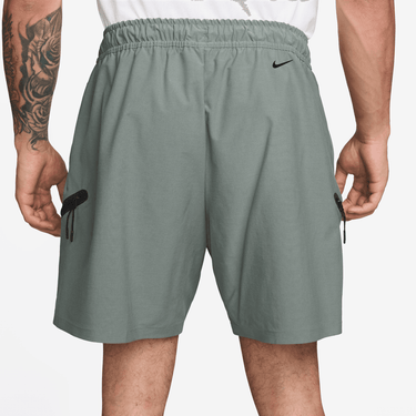 NIKE TECH MEN'S DRI-FIT SHORI LOOSE-FIT SHORTS