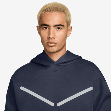 NIKE TECH MEN'S PULLOVER HOODIE WITH REFLECTIVE ACCENTS