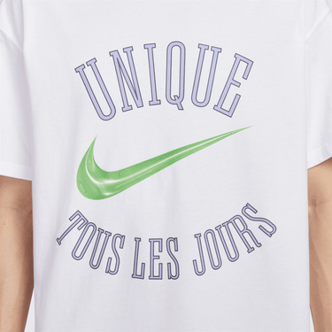 VICTOR WEMBANYAMA MEN'S BASKETBALL T-SHIRT
