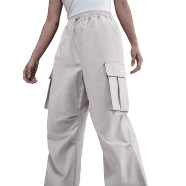 NIKE SPORTSWEAR WOMEN'S MID-RISE OVERSIZED WOVEN CARGO PANTS
