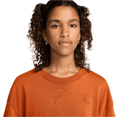 JORDAN FLIGHT ESSENTIALS WOMEN'S OVERSIZED T-SHIRT
