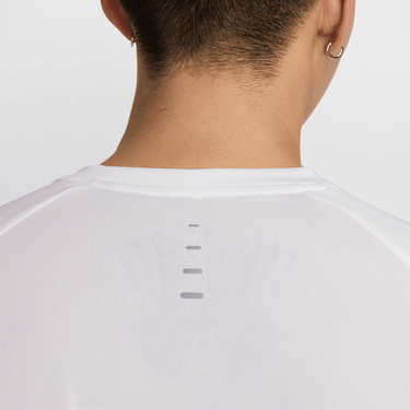 NIKE STRIDE MEN'S DRI-FIT ADV SHORT-SLEEVE RUNNING TOP