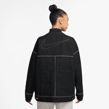 NIKE SPORTSWEAR WOMEN'S OVERSIZED GRAPHIC CARGO JACKET