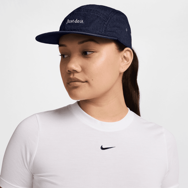NIKE FLY UNSTRUCTURED DENIM CAP