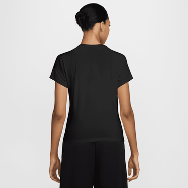 NIKE SPORTSWEAR WOMEN'S SLIM SHORT-SLEEVE GRAPHIC T-SHIRT