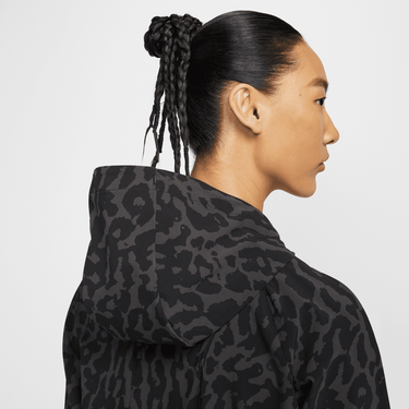 NIKE SWIFT WOMEN'S DRI-FIT PACKABLE RUNNING JACKET