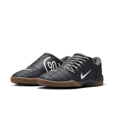NIKE TOTAL 90 WOMEN'S SHOES