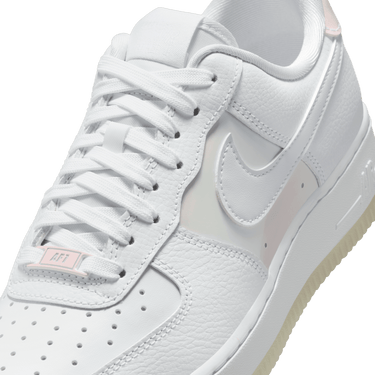 NIKE AIR FORCE 1 '07 WOMEN'S SHOES