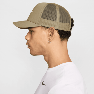 NIKE RISE STRUCTURED TRUCKER CAP